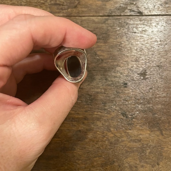 Vintage sterling silver and onyx ring/sold - Picture 3 of 4